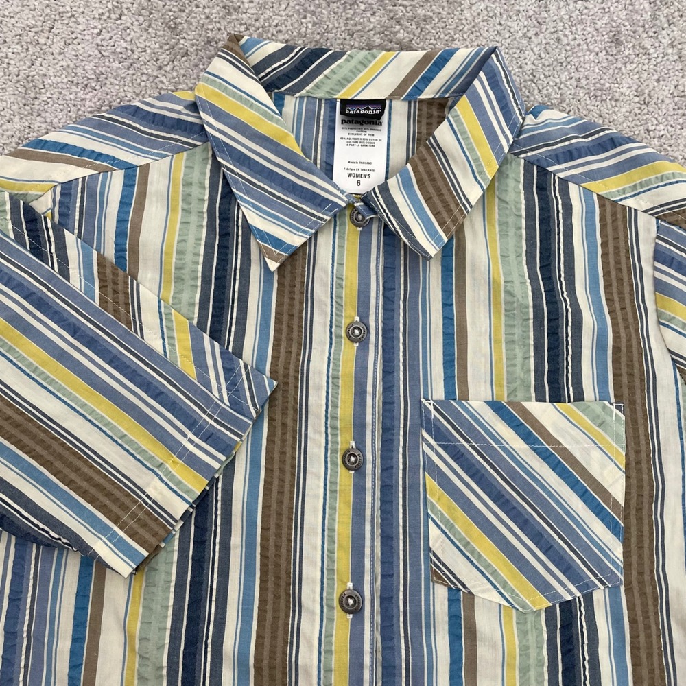 Patagonia Shirt Womens 6 Blue Multi Stripe Button-Down Coastal Grandma Preppy